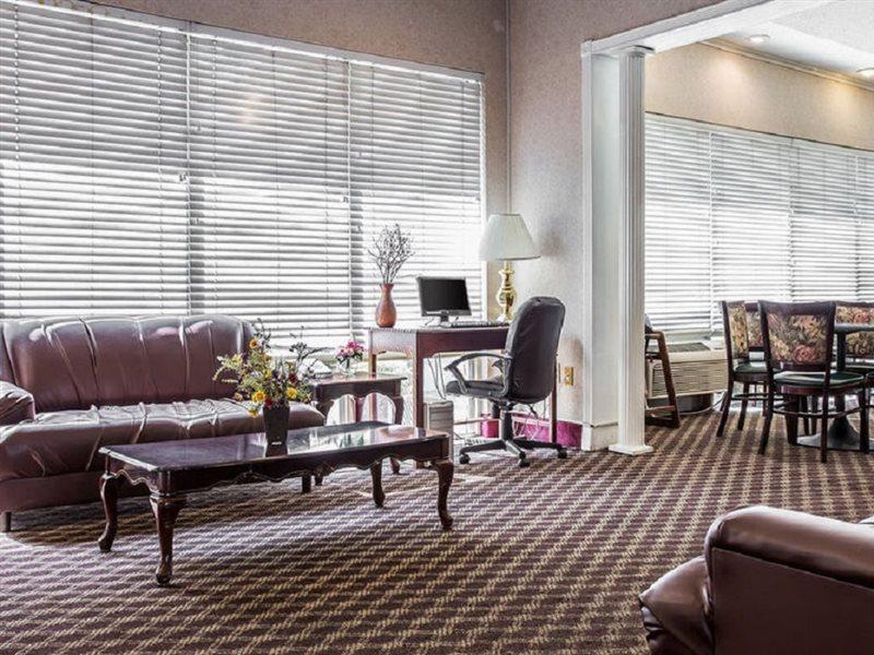 Econo Lodge Inn And Suites Dentsville Zewnętrze zdjęcie