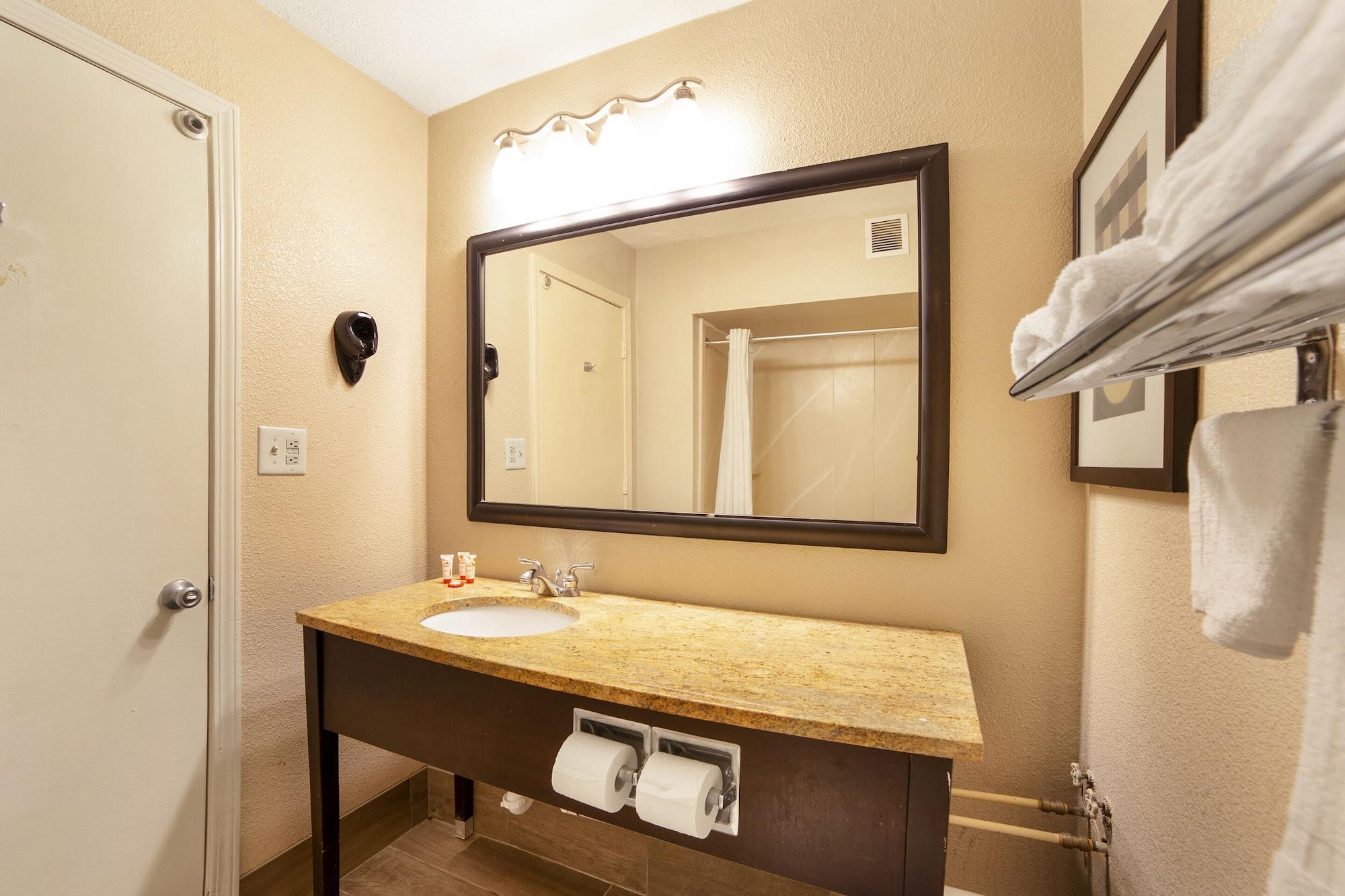 Econo Lodge Inn And Suites Dentsville Zewnętrze zdjęcie